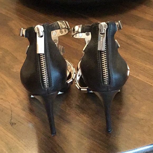 Michael Kors black heels - Picture 4 of 5